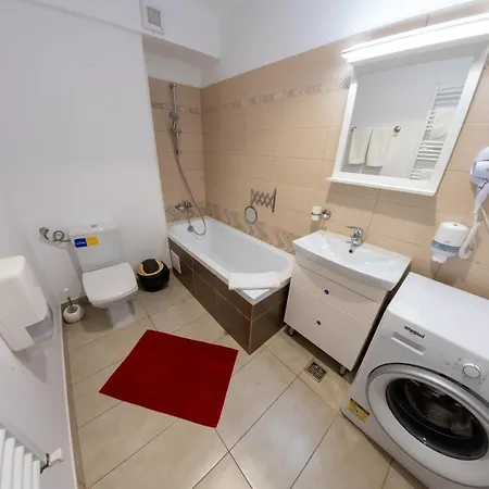 Apartment Parliament 200sqm Loft Style 1br Ap W Private Garden